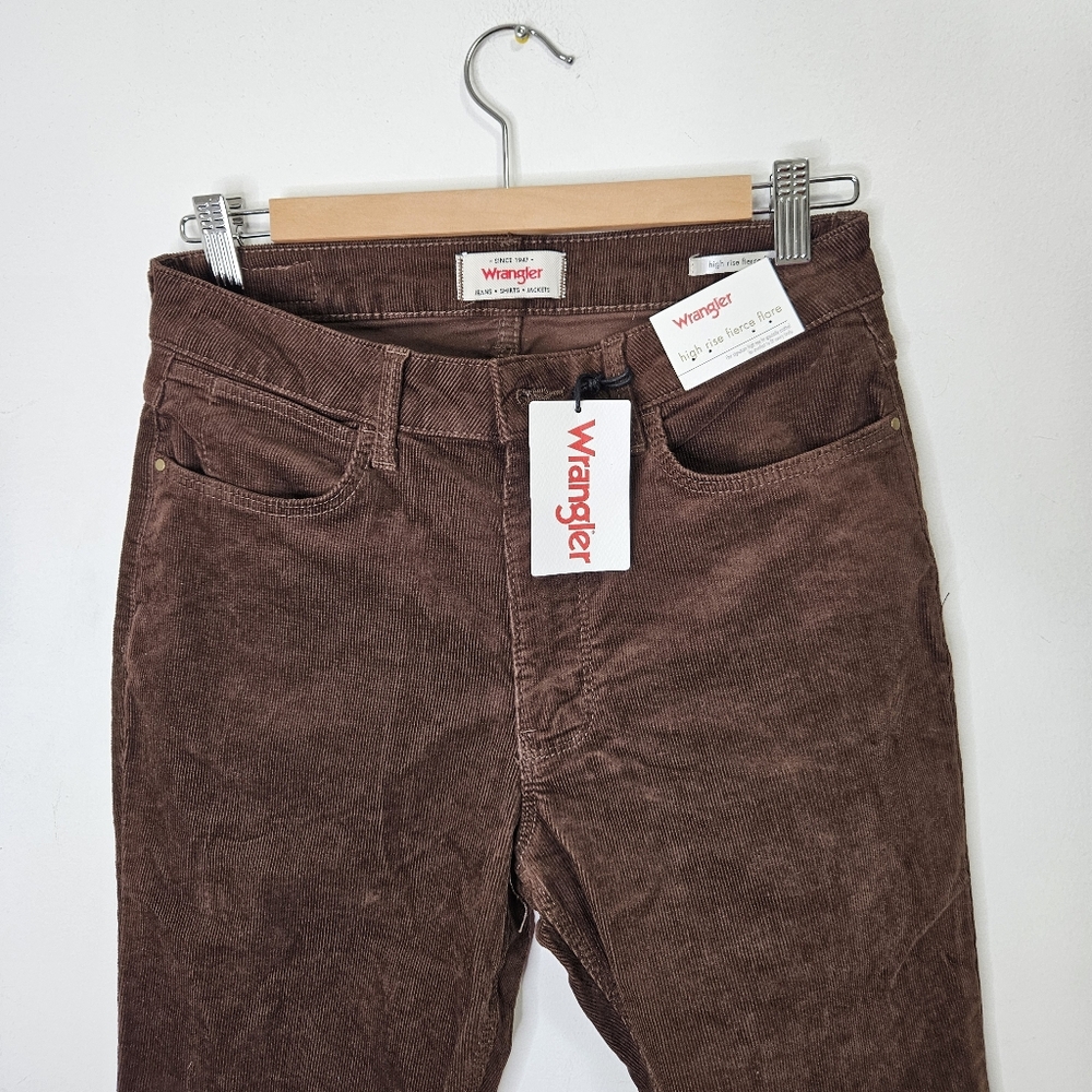 Wrangler Women's Brown Flare Jeans - Picture 3 of 8